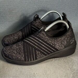Skechers Arya Cross Fire SN 23764 Black Slip On Shoes Women’s Size 8.5